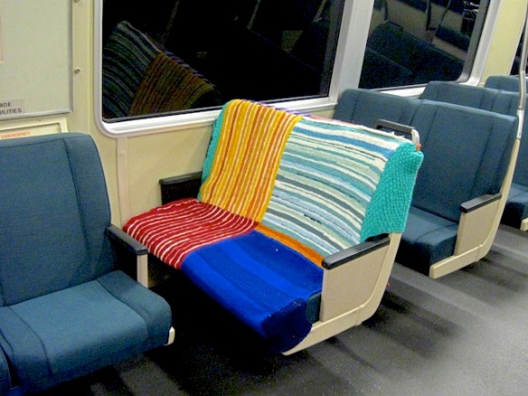 BART-seat-yarn-bombed-1024x768